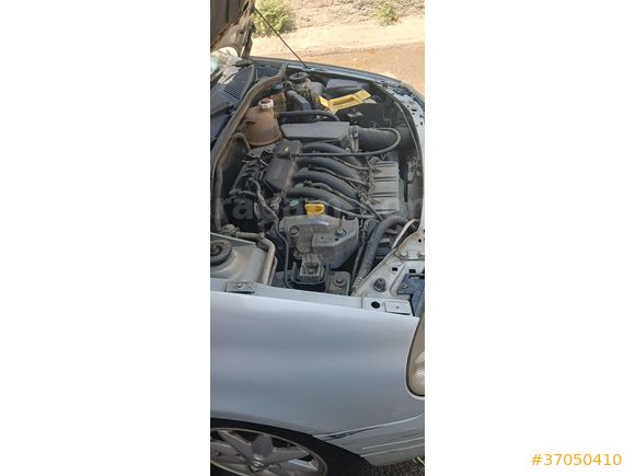 Sahibinden Renault Clio 1.4 2001 Model