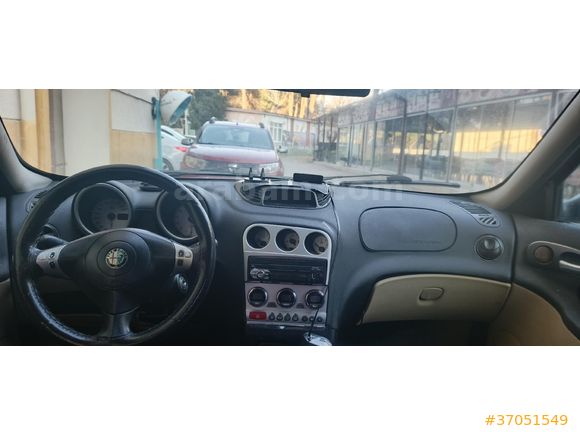 Sahibinden Alfa Romeo 156 1.6 TS Distinctive 2005 Model