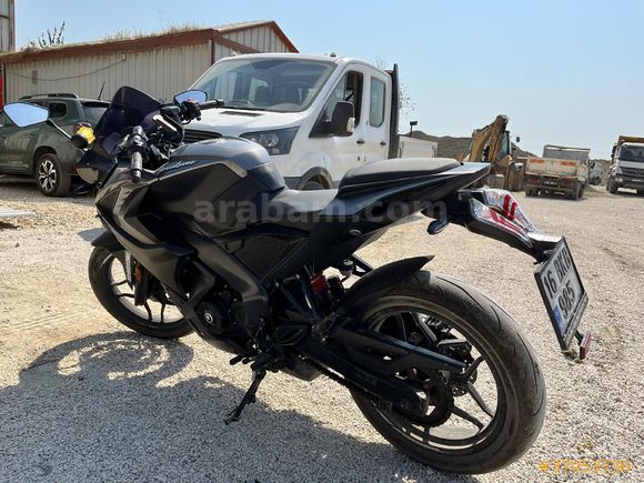 Sahibinden Bajaj Pulsar 200 RS