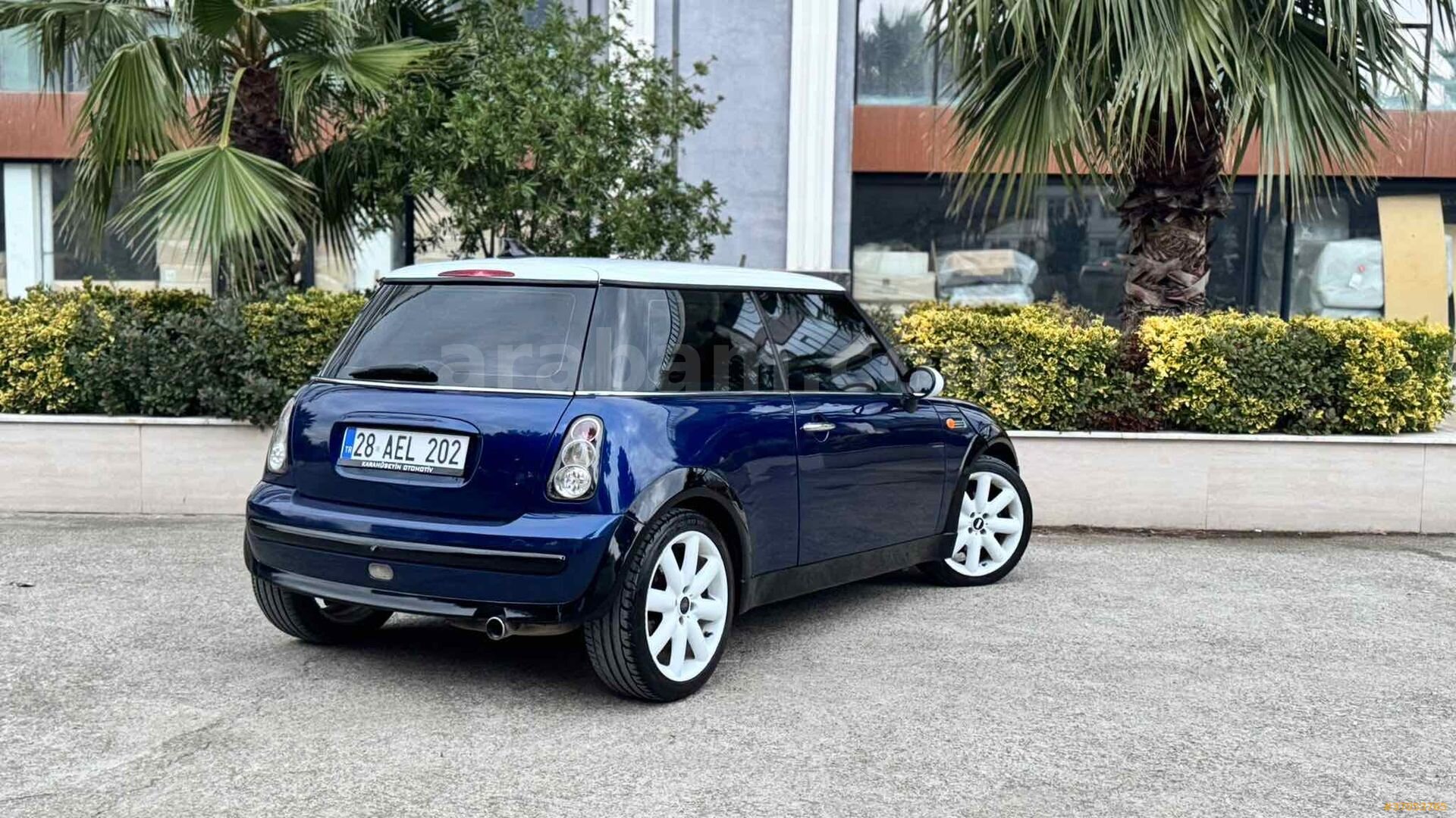 Sahibinden Mini Cooper 1.6 2003 Model 4