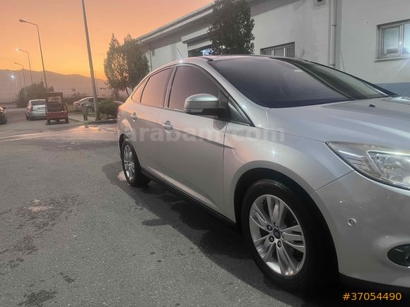 Sahibinden Ford Focus 1.6 Ti-VCT Style 2013 Model 