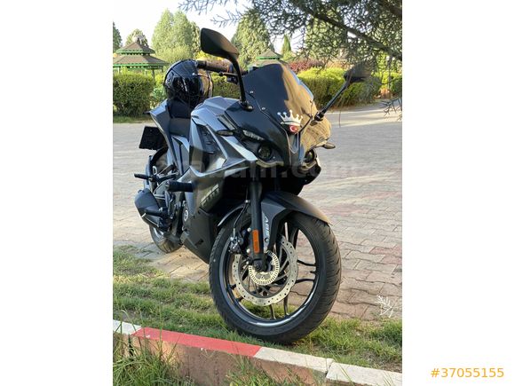İhtiyaçtan dolayı.    
Bajaj Pulsar 200 RS Mardin