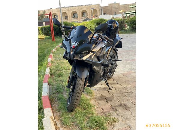 İhtiyaçtan dolayı.    
Bajaj Pulsar 200 RS Mardin