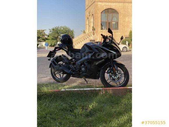 İhtiyaçtan dolayı.    
Bajaj Pulsar 200 RS Mardin