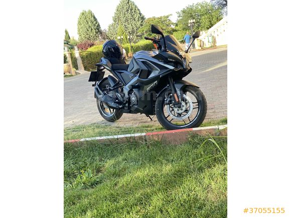 İhtiyaçtan dolayı.    
Bajaj Pulsar 200 RS Mardin