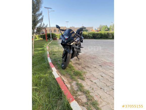 İhtiyaçtan dolayı.    
Bajaj Pulsar 200 RS Mardin