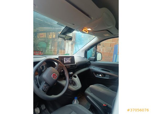 Sahibinden Fiat Doblo Combi 1.5 BlueHDi Easy 2023 Model