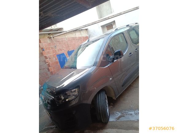 Sahibinden Fiat Doblo Combi 1.5 BlueHDi Easy 2023 Model