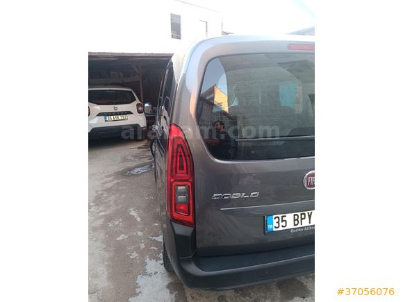Sahibinden Fiat Doblo Combi 1.5 BlueHDi Easy 2023 Model