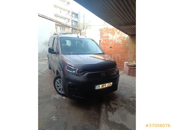 Sahibinden Fiat Doblo Combi 1.5 BlueHDi Easy 2023 Model