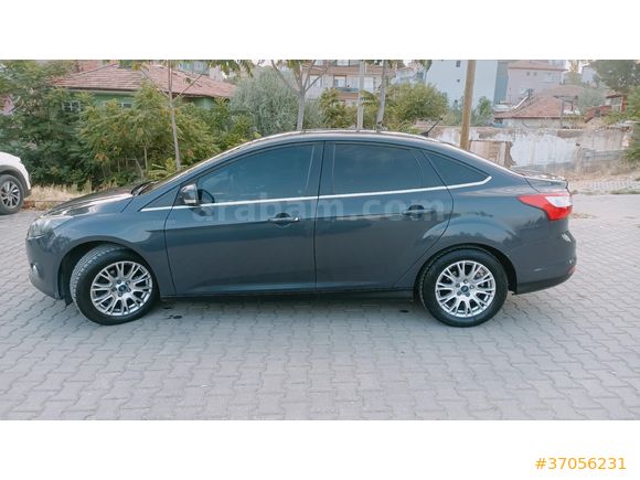 DÜŞÜK KM BENZİNLİ FOCUS