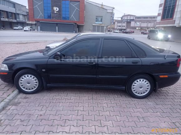 Sahibinden Volvo S40 1.8 2001 Model  230.000 km Mavi (metalik)