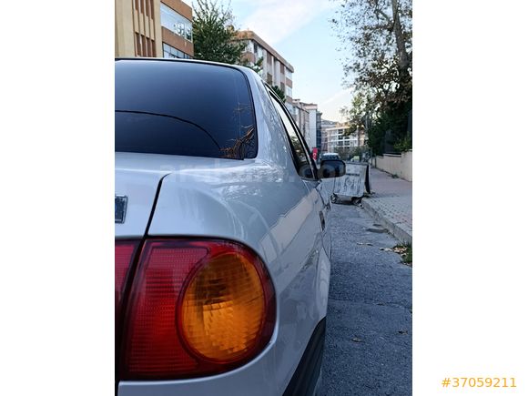 Sahibinden Toyota Corolla 1.4 Terra 2001 Model