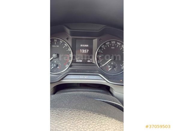Sahibinden Skoda Octavia 1.6 Ambiente Optimal 2014 Model 