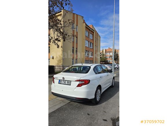 SAHİBİNDEN HATASIZ 175.000 KM BAKIMLI EGEA