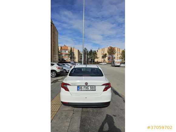 SAHİBİNDEN HATASIZ 175.000 KM BAKIMLI EGEA