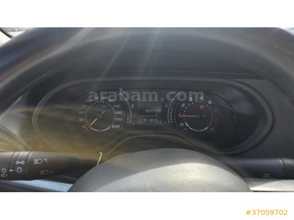 SAHİBİNDEN HATASIZ 175.000 KM BAKIMLI EGEA