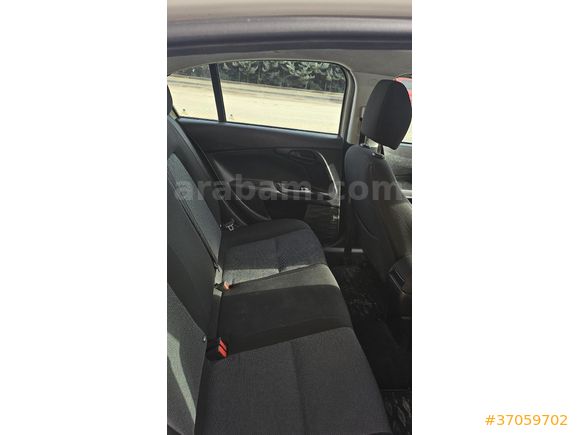 SAHİBİNDEN HATASIZ 175.000 KM BAKIMLI EGEA