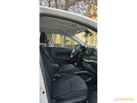 SAHİBİNDEN HATASIZ 175.000 KM BAKIMLI EGEA