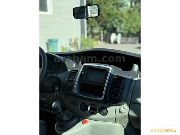 Sahibinden Renault Trafic 2.0 DCI Grand Confort 2011 Model