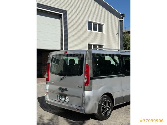 Sahibinden Renault Trafic 2.0 DCI Grand Confort 2011 Model