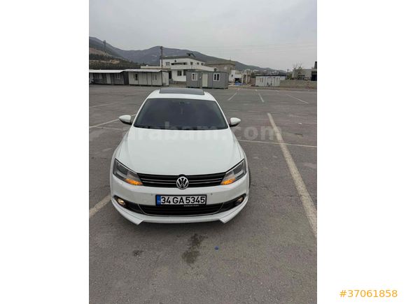 Sahibinden Volkswagen Jetta 1.6 TDi Highline 2012 Model 