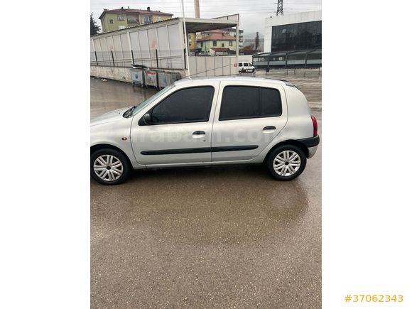 Sahibinden Renault Clio 1.4RX 2001i
