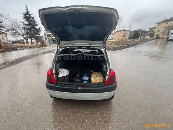 Sahibinden Renault Clio 1.4RX 2001i