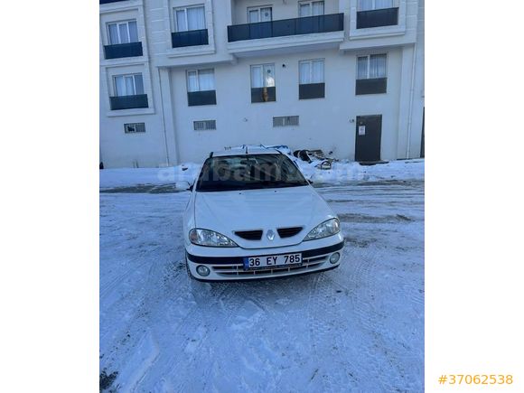 Sahibinden Renault Megane 1.6 RXT 2001 Model 