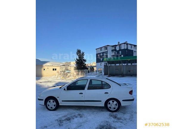 Sahibinden Renault Megane 1.6 RXT 2001 Model 