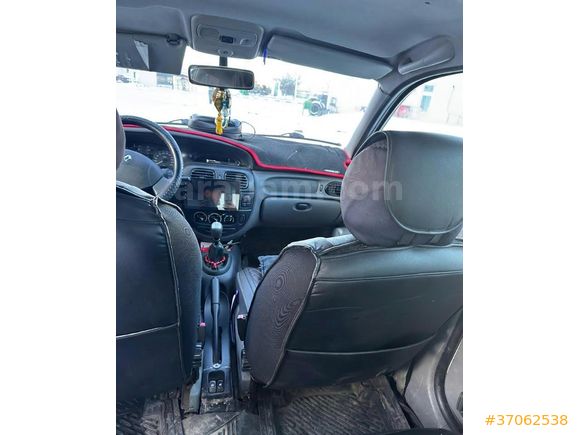 Sahibinden Renault Megane 1.6 RXT 2001 Model 