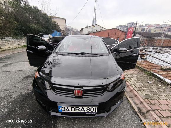 Sahibinden Honda Civic 1.6 i-VTEC ECO Elegance 2012 Model, Araç  10 günlük Ankaraya geldi yakin cevredekilerin bilgisine