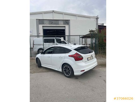 Sahibinden Ford Focus 1.6 Ti-VCT Style Plus 2012 Model 