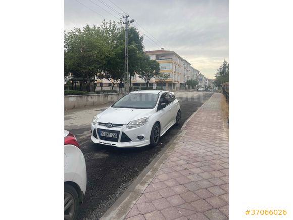 Sahibinden Ford Focus 1.6 Ti-VCT Style Plus 2012 Model 