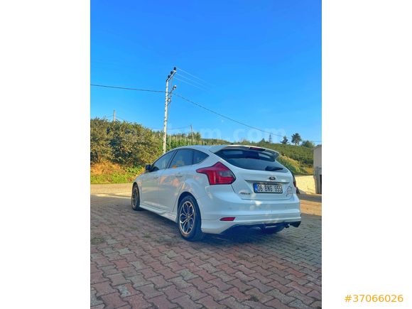 Sahibinden Ford Focus 1.6 Ti-VCT Style Plus 2012 Model 