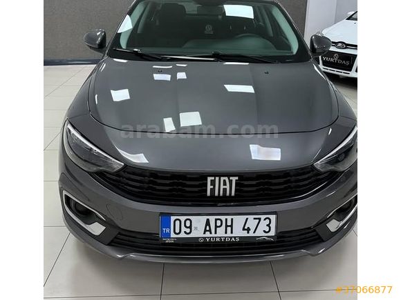 Sahibinden Fiat Egea 1.4 Fire Easy 2024 Model  16000km füme  garantisi  devam ediyor..