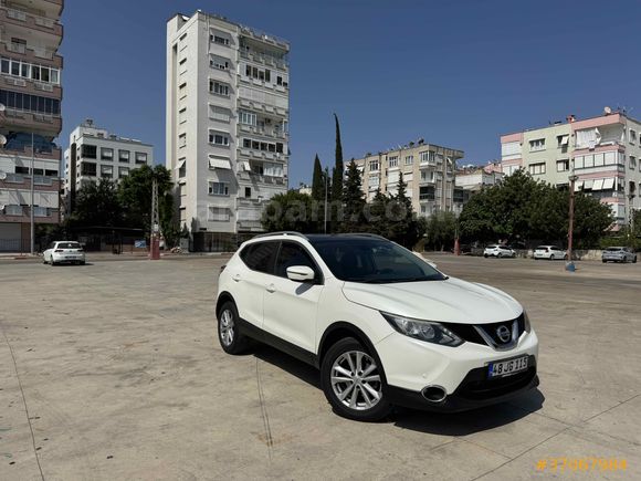 Sahibinden Nissan Qashqai 1.2 DIG-T Sky Pack 2015 Model 