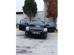 Sahibinden Toyota Avensis 1.6 2005 Model