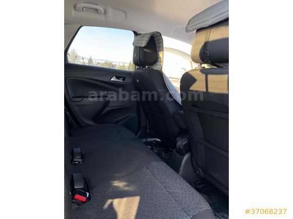 Sahibinden Opel Crossland 1.2 T Essential 2024 Model 