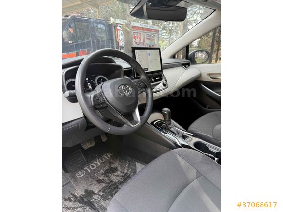 Sahibinden Toyota Corolla 1.5 Flame X-Pack 2025 Model 