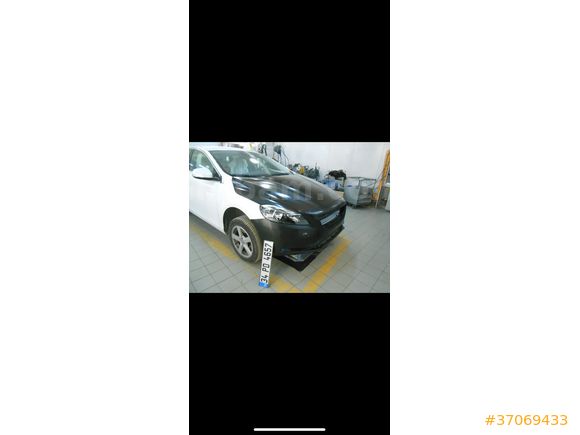 Sahibinden Volvo V40 1.6 D Premium 2015 Model 