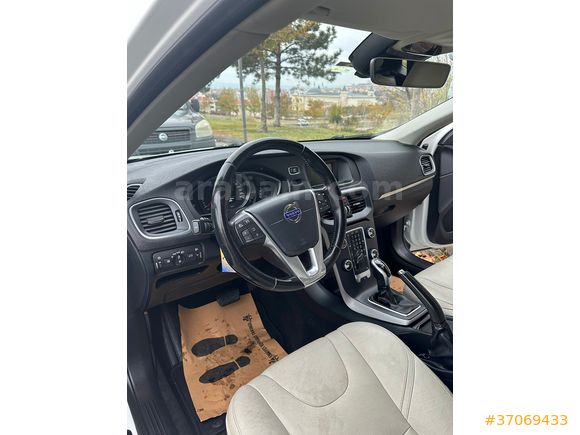 Sahibinden Volvo V40 1.6 D Premium 2015 Model 