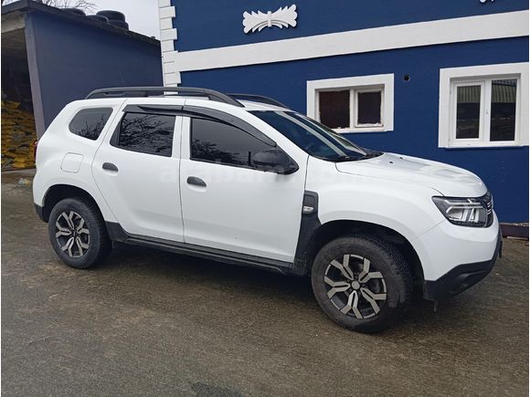 2023 MODEL DUSTER 1.3 OTOMATİK VİTES 103 BİNDE BOYASIZ