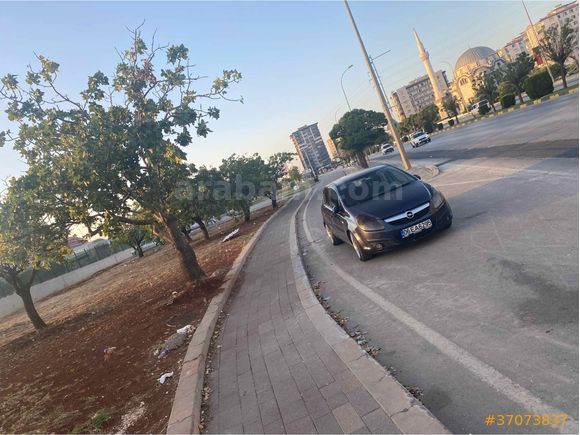 Sahibinden Opel Corsa 1.3 CDTI Enjoy 2008 Model  390.000 km Gri