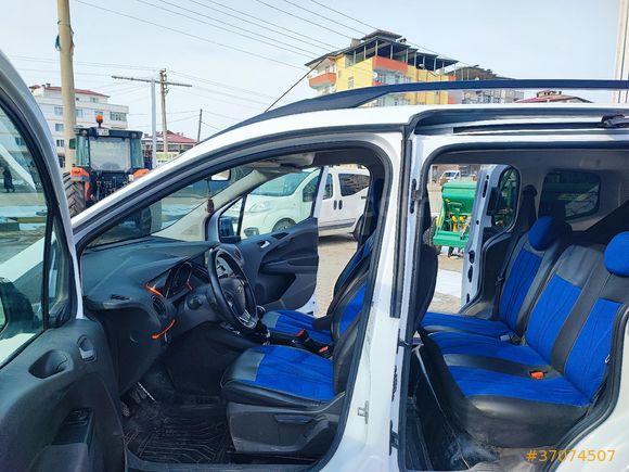 Sahibinden Ford Tourneo Courier 1.5 TDCi Titanium Plus 2022 Model