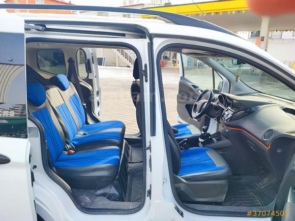 Sahibinden Ford Tourneo Courier 1.5 TDCi Titanium Plus 2022 Model