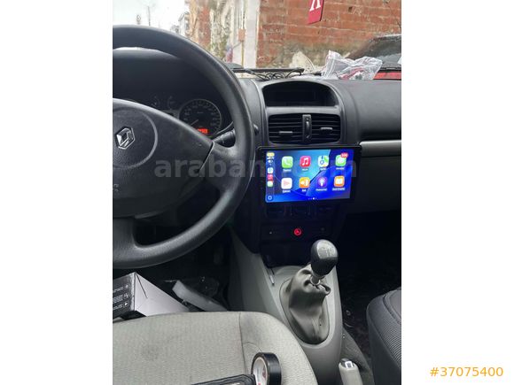 Sahibinden Renault Clio 1.4 Privilege 2002 Model  200.000 km Gri