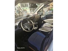 Sahibinden Peugeot Partner 1.6 HDI Active 2015 ve 216 çıkışlı Model  215.000 km Beyaz