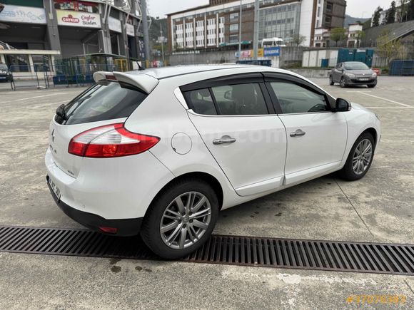 Sahibinden Renault Megane 1.5 dCi GT-Line 2014 Model 