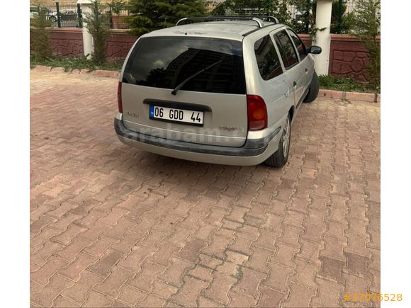 Sahibinden Renault Megane 1.6 /16 Valf 2000 Model  274000 km Gri (Gümüş)